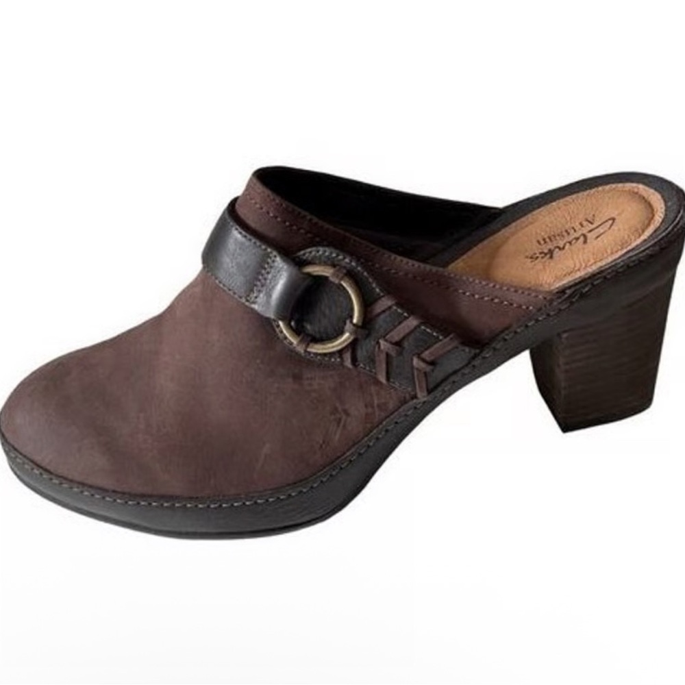 Clark’s brown leather Nubuck heeled clog/mule